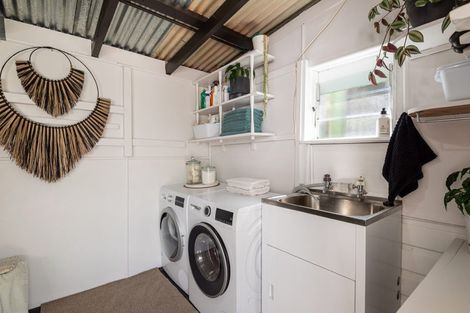 Photo of property in 25 Mewburn Avenue, Mount Eden, Auckland, 1024