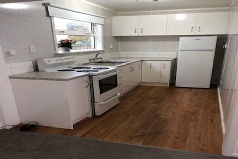 Photo of property in 118 Lyall Parade, Lyall Bay, Wellington, 6022