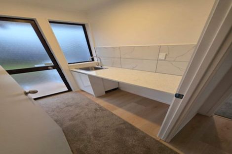 Photo of property in 18 Justamere Place, Weymouth, Auckland, 2103