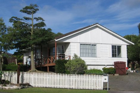Photo of property in 30 Hinerau Street, Henderson, Auckland, 0612