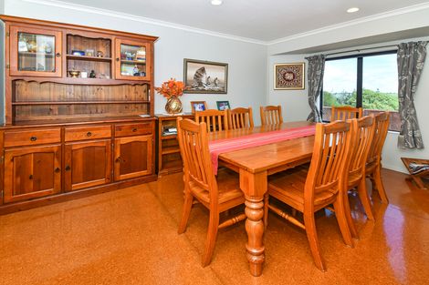 Photo of property in 28a Hoylake Place, Wattle Downs, Auckland, 2103