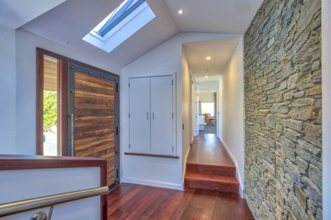 Photo of property in 314 Beacon Point Road, Wanaka, 9305