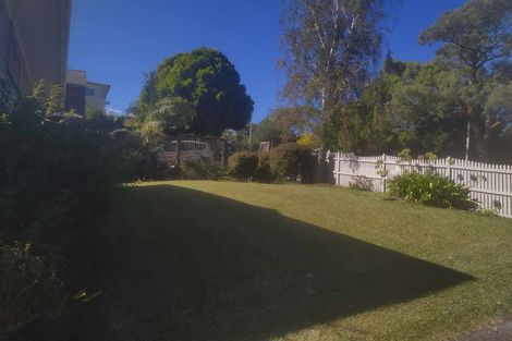 Photo of property in 1 Cranston Street, Torbay, Auckland, 0632