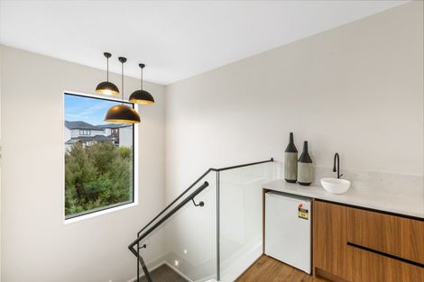 Photo of property in 6 Hato Road, Hobsonville, Auckland, 0616
