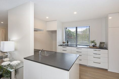 Photo of property in 29 Te Maru Place, Redwood, Christchurch, 8051