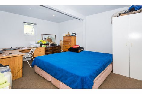 Photo of property in 4/496 Glenfield Road, Glenfield, Auckland, 0629