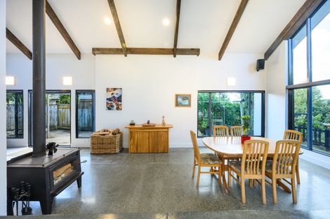 Photo of property in 151 Summerhill Drive, Fitzherbert, Palmerston North, 4410