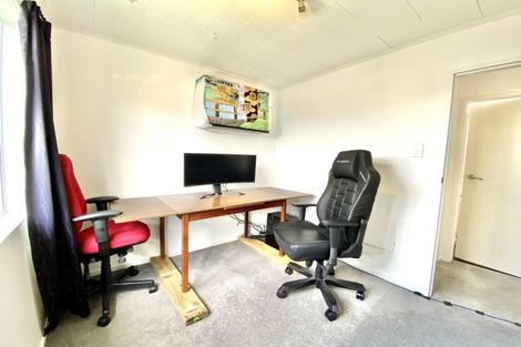 Photo of property in 2/719 Fergusson Drive, Elderslea, Upper Hutt, 5018