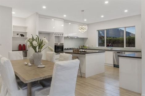 Photo of property in 4 Sophia Place, Karaka, Papakura, 2113