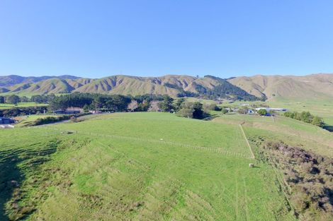 Photo of property in 158 Albert Road, Tokomaru, 4474
