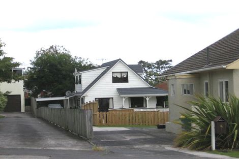 Photo of property in 1/8 Marsh Avenue, Forrest Hill, Auckland, 0620