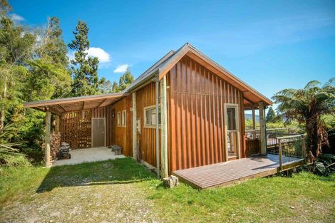Photo of property in 32 Mokihinui Preserve, Seddonville, Westport, 7891