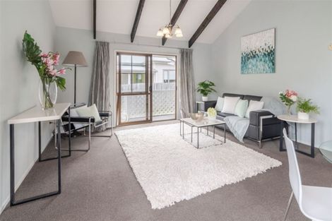 Photo of property in 20 Voelas Road, Lyttelton, 8082