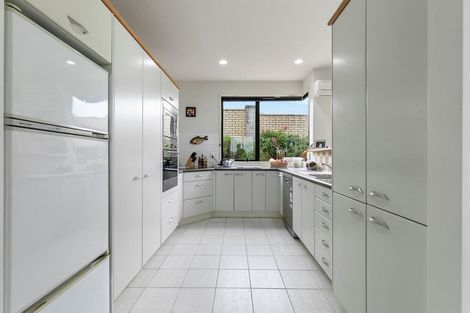 Photo of property in 25b Woodgers Way, Somerville, Auckland, 2014