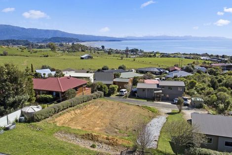 Photo of property in 8 Kowhatu Grove, Pohara, Takaka, 7183