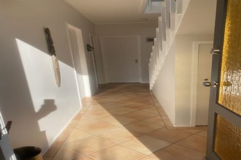 Photo of property in 1/7 Morice Place, Torbay, Auckland, 0630