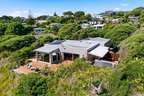 Photo of property in 60 The Esplanade, Raumati South, Paraparaumu, 5032