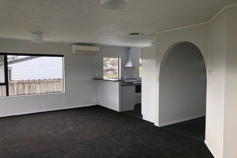 Photo of property in 16 Dixon Road, Fitzroy, Hamilton, 3206