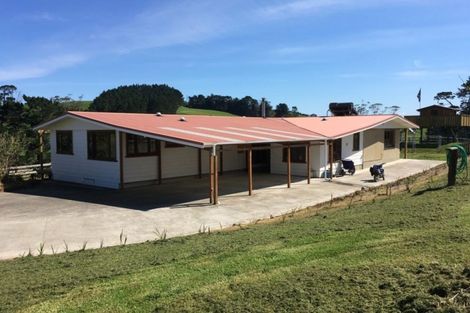 Photo of property in 117 Worrall Road, Kumeu, 0891