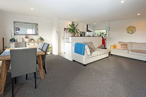 Photo of property in 10 Balmoral Street, Oamaru North, Oamaru, 9400