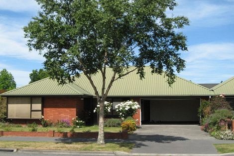 Photo of property in 94 Apsley Drive, Avonhead, Christchurch, 8042