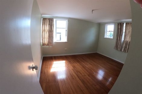 Photo of property in 1/178 Lake Road, Belmont, Auckland, 0622
