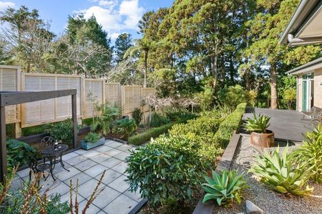 Photo of property in 525e Mangorei Road, Highlands Park, New Plymouth, 4312