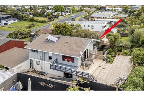 Photo of property in 2/39 Killarney Avenue, Torbay, Auckland, 0630