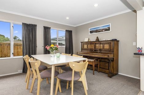 Photo of property in 2 Masters Avenue, Hillcrest, Hamilton, 3216