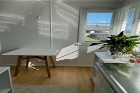 Photo of property in 396 Carrington Street, Upper Vogeltown, New Plymouth, 4310