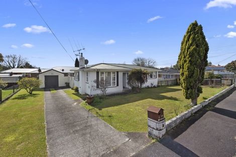 Photo of property in 16 Verel Street, Fairfield, Hamilton, 3214