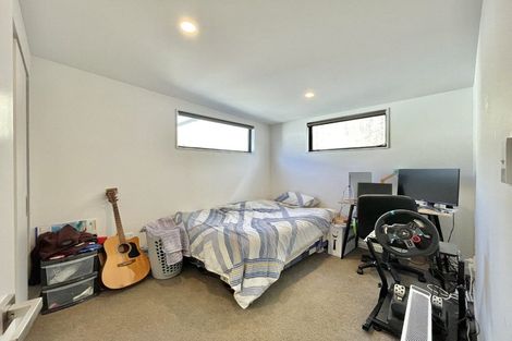Photo of property in 9/7 Handyside Street, Tawa, Wellington, 5028