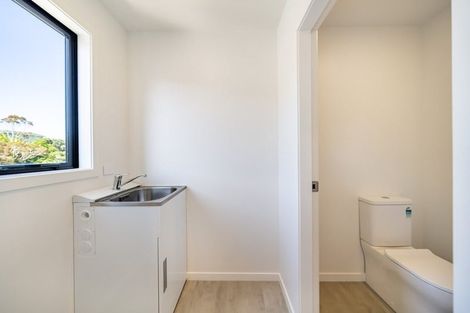 Photo of property in 11e Barberry Grove, Maungaraki, Lower Hutt, 5010