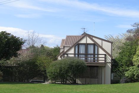 Photo of property in 14 Utuhina Road, Springfield, Rotorua, 3015