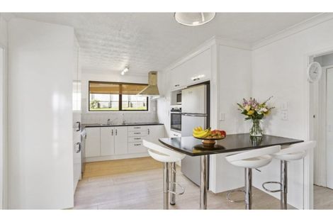 Photo of property in 70 Pemberton Avenue, Bayview, Auckland, 0629