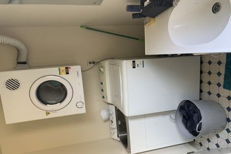 Photo of property in 100 Elizabeth Street, Riccarton, Christchurch, 8041