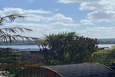 Photo of property in 32 Venus Place, Half Moon Bay, Auckland, 2012