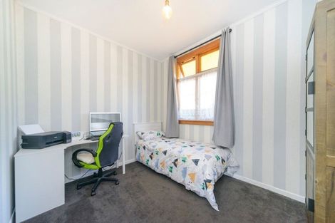 Photo of property in 93 Shamrock Street, Takaro, Palmerston North, 4412