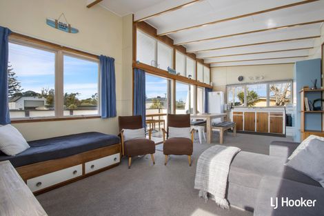 Photo of property in 48 Hillview Road, Waihi Beach, 3611