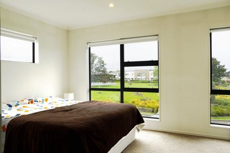 Photo of property in 13 Nganui Avenue, Takanini, 2112