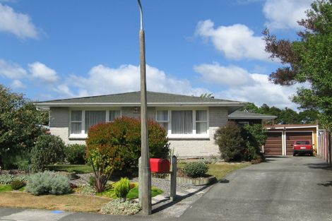 Photo of property in 10 Haylock Grove, Totara Park, Upper Hutt, 5018