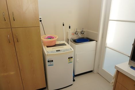 Photo of property in 1/207 Bucklands Beach Road, Bucklands Beach, Auckland, 2012