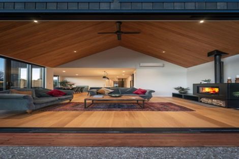 Photo of property in 170c Beacon Point Road, Wanaka, 9305