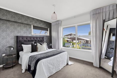 Photo of property in 47 Weld Street, Cambridge, 3434