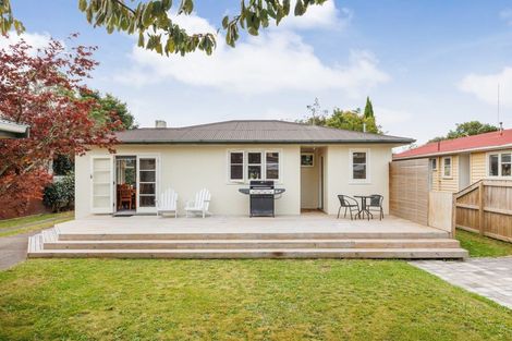 Photo of property in 93 Buick Crescent, Awapuni, Palmerston North, 4412