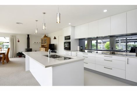 Photo of property in 15 Wanderers Avenue, Brightwater, 7022