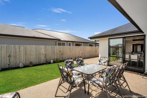 Photo of property in 35 Mcquillan Avenue, Woodend, 7610