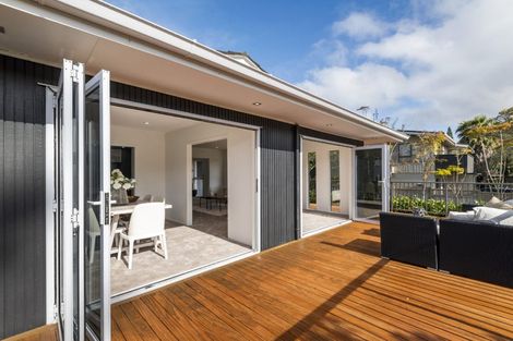 Photo of property in 58 Maxwelton Drive, Mairangi Bay, Auckland, 0630