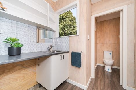 Photo of property in 8 Frederick Street, Terrace End, Palmerston North, 4410