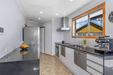 Photo of property in 14 Springmead Place, Hornby, Christchurch, 8042